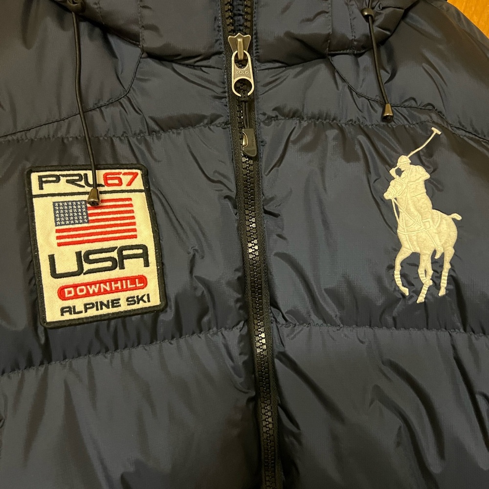 Ralph Lauren Puffer Coat. Like new. Pics say it all. - Picture 7 of 10